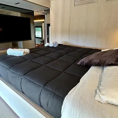 5 Stars * - Luxury House Apartment Rome